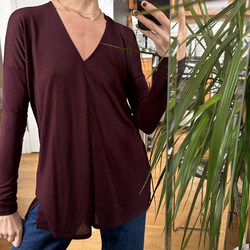 Vince Burgundy Jersey Knit Long Sleeve Top, Size XS